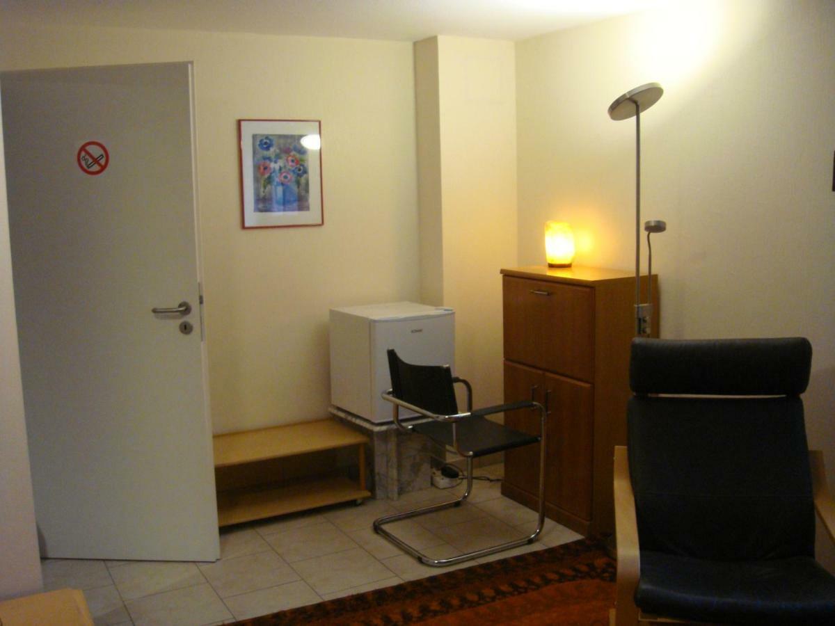 Messezimmer Ratingen Esterno foto